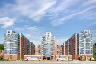 The Duchess Luxe Apartments For Rent - Edgewater, NJ
