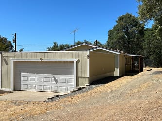5880 Miners Ranch Rd - Oroville, CA