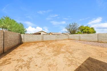 5418 W Huntington Dr - Laveen, AZ