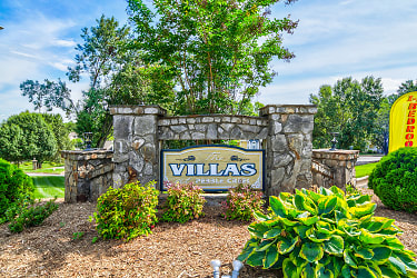 The Villas At Pebble Creek - Hickory, NC