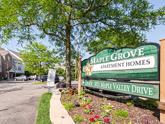 Maple Grove Apartments - Madison, WI