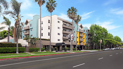 Park West Apartments - Los Angeles, CA