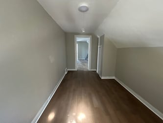 3137 W 68th St unit UP - Cleveland, OH