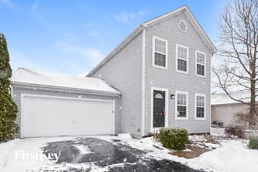 6767 Jennyann Way - Canal Winchester, OH