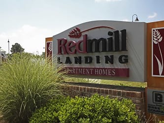Red Mill Landing Apartments - Virginia Beach, VA