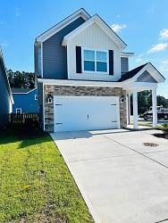 341 Channel Dr - Columbia, SC