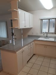 1390A Apartments - Tustin, CA