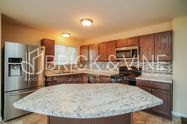3691 Sugarbark Dr - Canal Winchester, OH