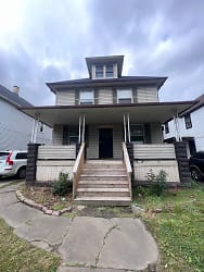 3718 E 59th St - Cleveland, OH