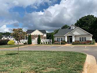 Mills Creek Apartments - Gastonia, NC