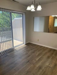 663 Whiting St unit 3 1 - Grass Valley, CA
