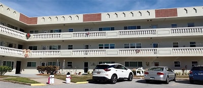 2284 Spanish Dr #34 - Clearwater, FL