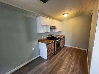 Pershing 3615 Apartments - El Paso, TX