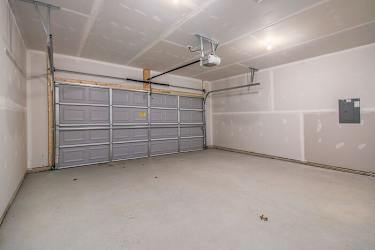1733 Bluff Ridge Ct - Portage, MI