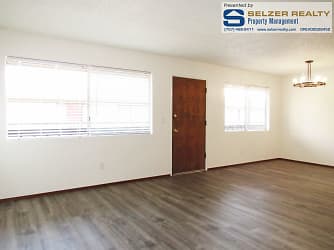 1541 N Bush St - undefined, undefined