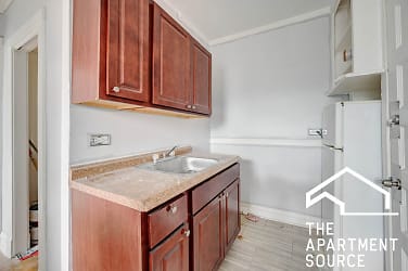 3261 W Wrightwood Ave unit 3K - Chicago, IL
