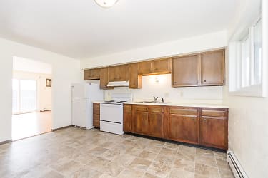 101 16th Ave NW unit 10 - Independence, IA