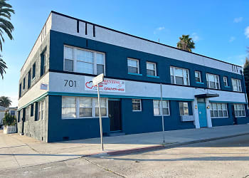 701 Linden Ave - Long Beach, CA