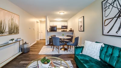 The Social West Apartments - Fort Collins, CO