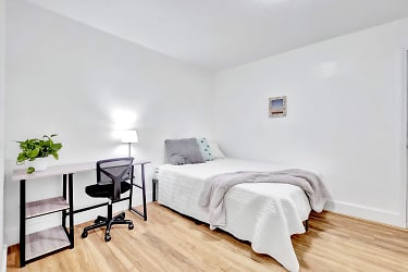 Room For Rent - Hialeah, FL