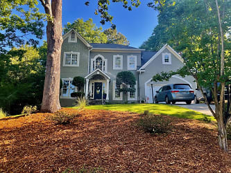 7050 Mariners Ct - Fort Mill, SC