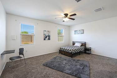 Room For Rent - Buckeye, AZ