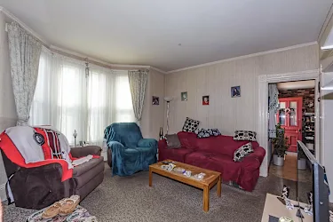 423 Amherst Street, Unit 1 - Manchester, NH