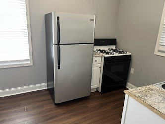 2601 Loyola Southway unit 2 - Baltimore, MD