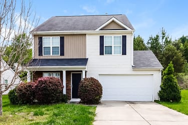 113 Ashmore Dr - Mount Holly, NC