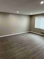 16004 Cantlay St unit Apartment - Los Angeles, CA