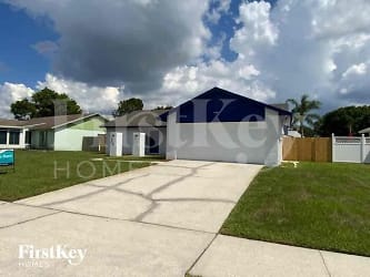 6802 Rosemary Dr - Tampa, FL