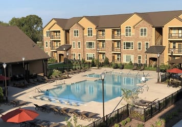 Overall Creek Apartments - Murfreesboro, TN