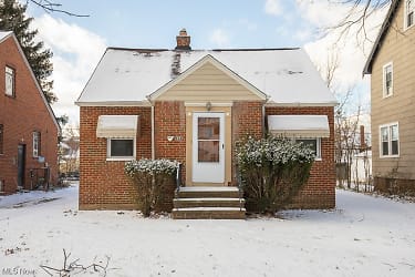 968 Rushleigh Rd - Cleveland Heights, OH
