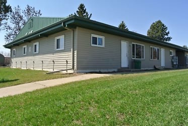 2502 4th St NW - Minot, ND