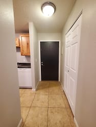 3015 S 17th St unit 104 - Grand Forks, ND