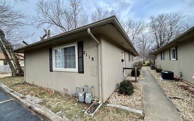 2118 N Jefferson Ave unit A - Springfield, MO