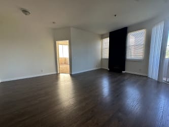 1229 N Sycamore Ave unit 410 - Los Angeles, CA