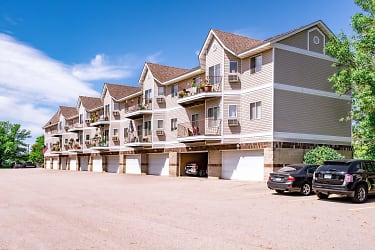 Park Place Estates Apartments - Saint Cloud, MN