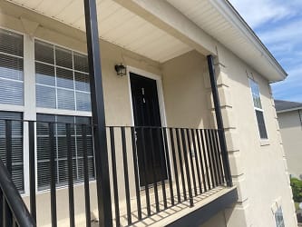 22 E Dubois St unit 7C - Pembroke, GA