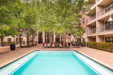 Savoye Apartments - Addison, TX