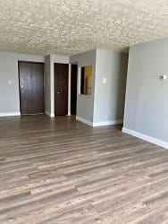 275 Sterling Ave unit A310 - Sharon, PA
