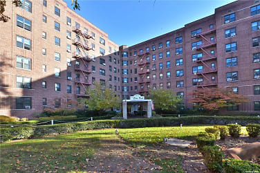 84-01 Main St #622 - Queens, NY