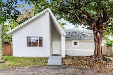 13618 SW 287TH TER - Homestead, FL