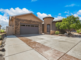 2096 Two Wood Dr - Grand Junction, CO
