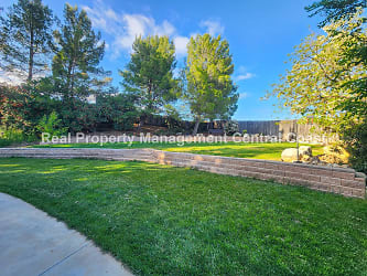 2463 Winding Brook Road - Paso Robles, CA