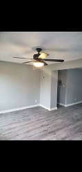 1111 Lincoln Ave - Evansville, IN
