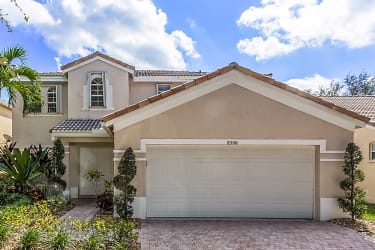 8506 NW 47th St - Coral Springs, FL