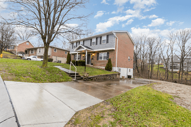 1729 Fort Henry Dr - Fort Wright, KY