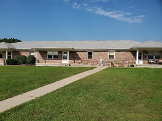 225 N Albright St - Cayuga, IN