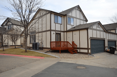 1632 Foxhall Ct - Fort Collins, CO